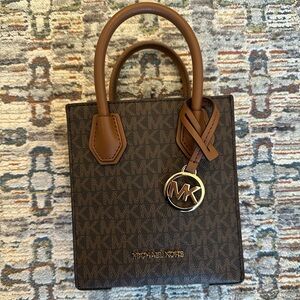 Michael Kors - Mercer Extra-Small Logo and Leather Crossbody Bag